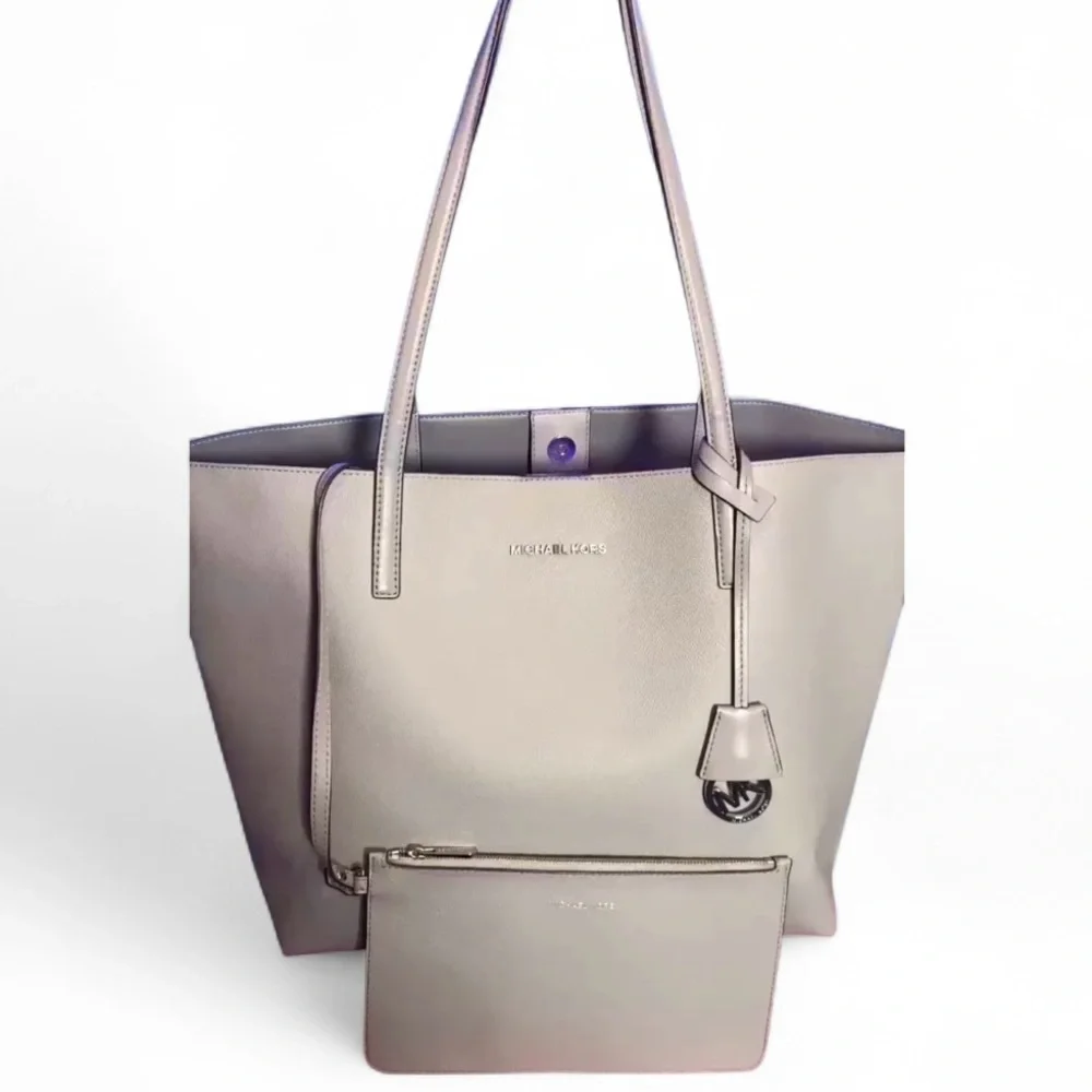 MICHAEL KORS Tote Bag w/Matching Clutch & MK Bag Charm, NWOT